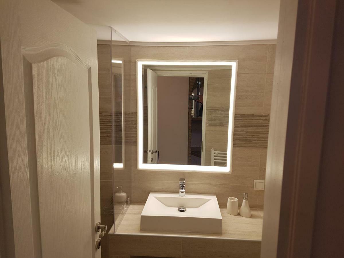 Apartament John Beauty 50M2, Metro And Acropolis 5' Ateny Zewnętrze zdjęcie